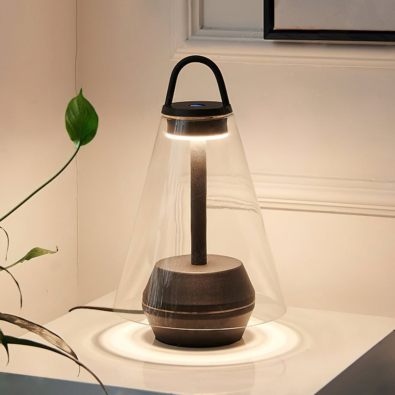 シャトル内蔵バッテリーテーブルランプ