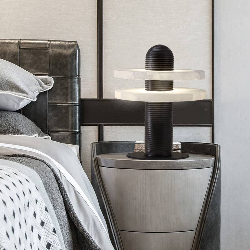 アラバスター彗星テーブルランプ