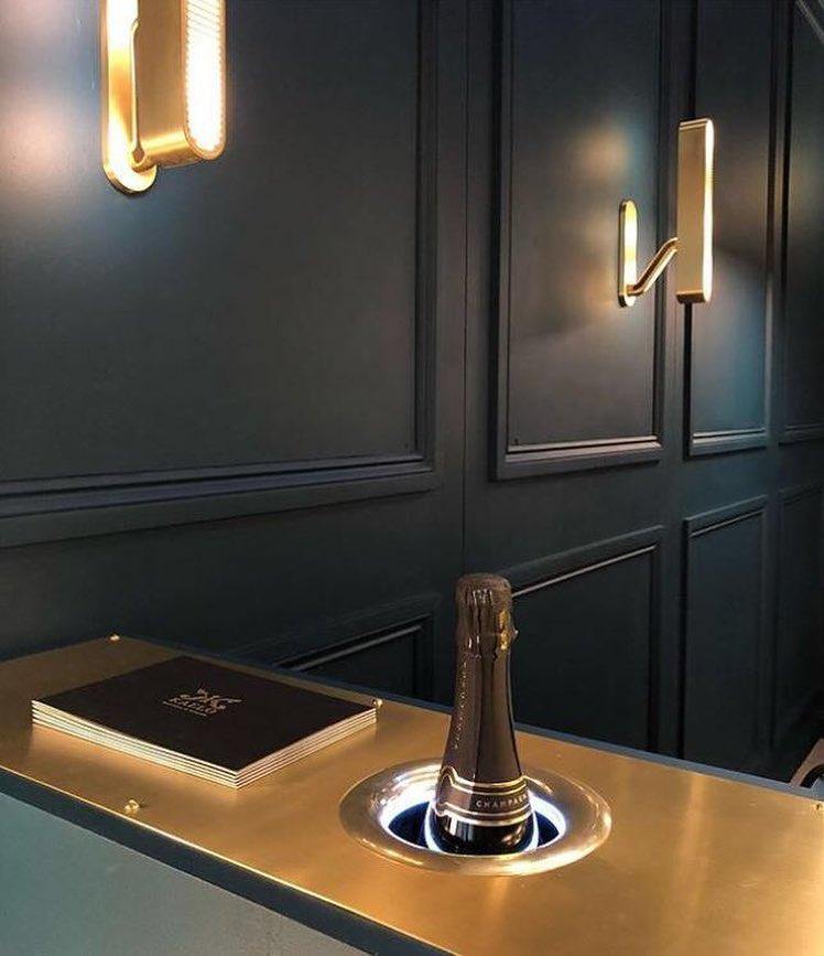 コルト ウォールライト