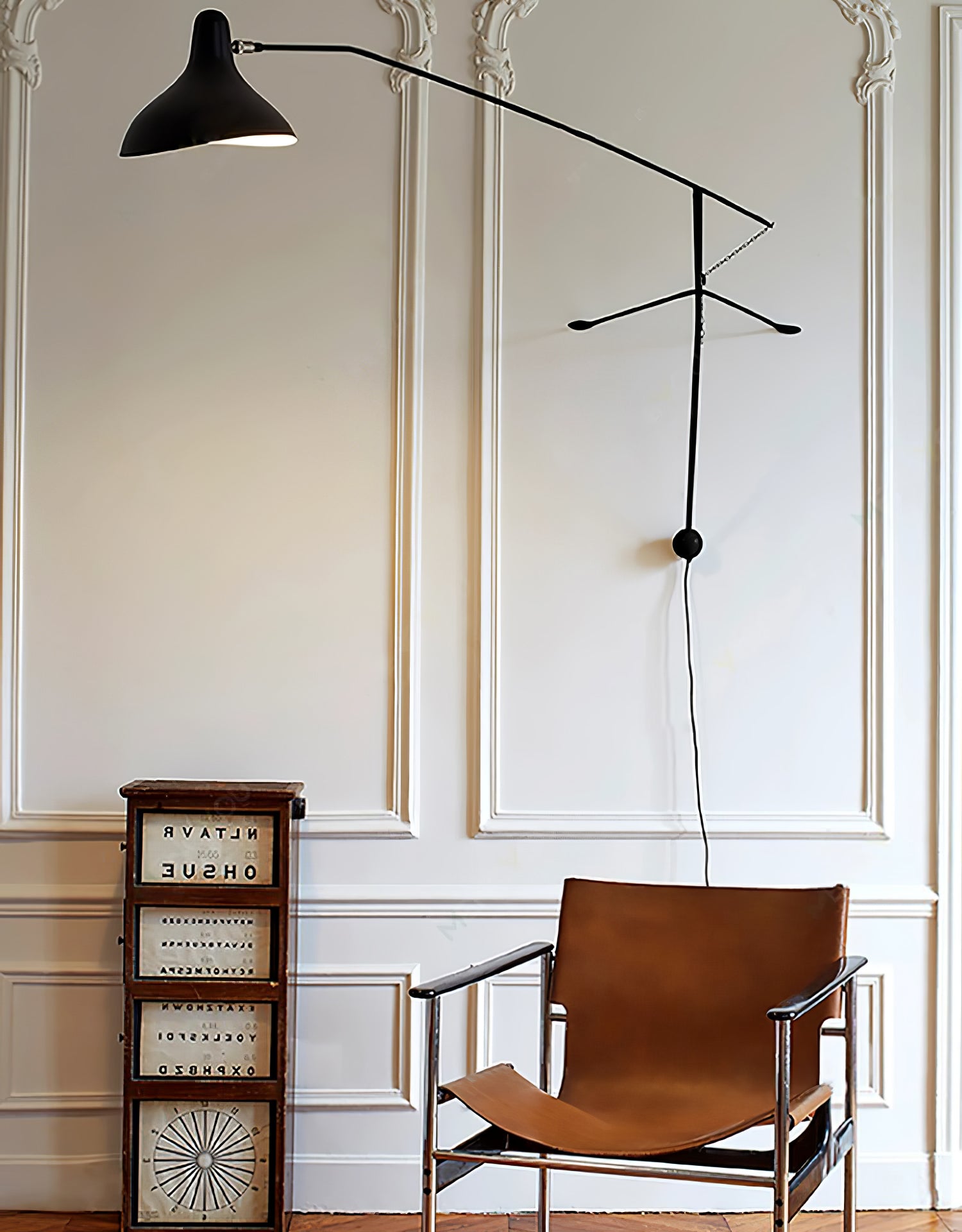 マンティスアームウォールランプ