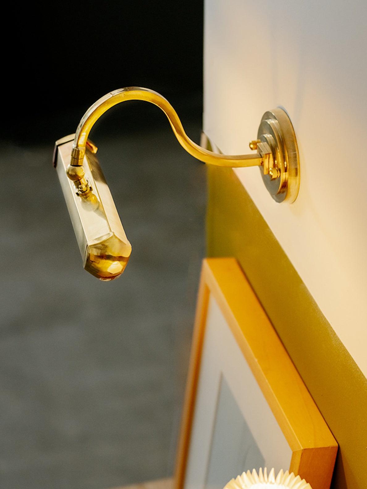 パシフィックウォールランプ