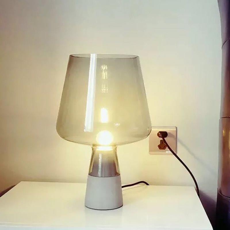Leas Glass Table Lamp