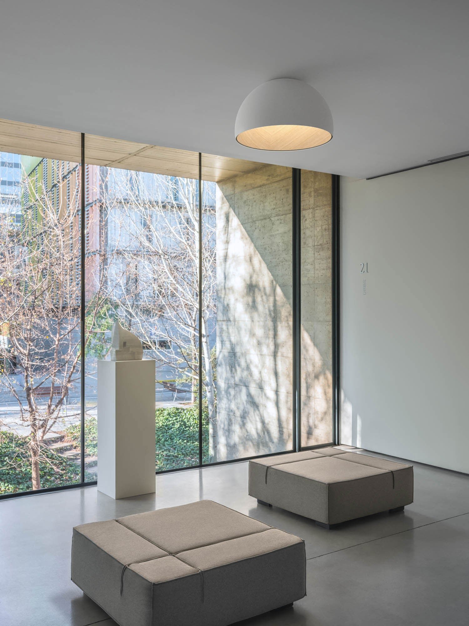 デュオ シーリングランプ