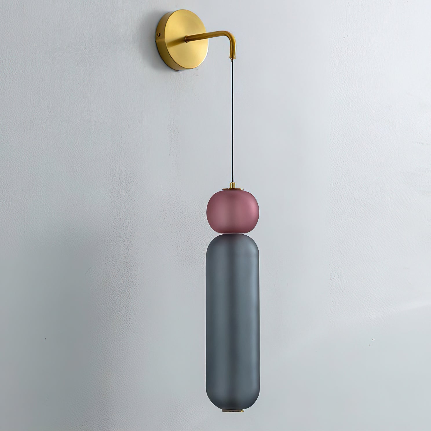 サージウォールランプ