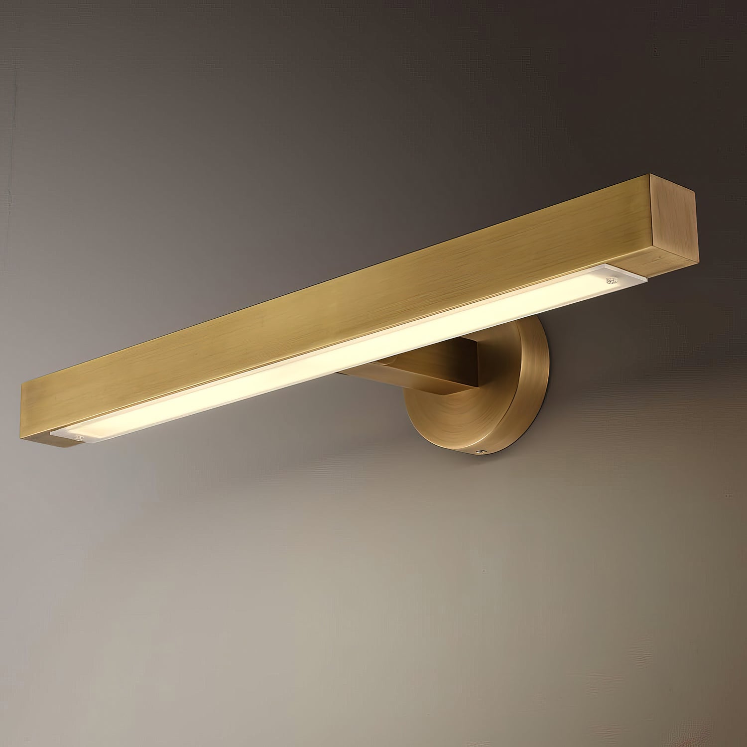 Hudson Wall Light