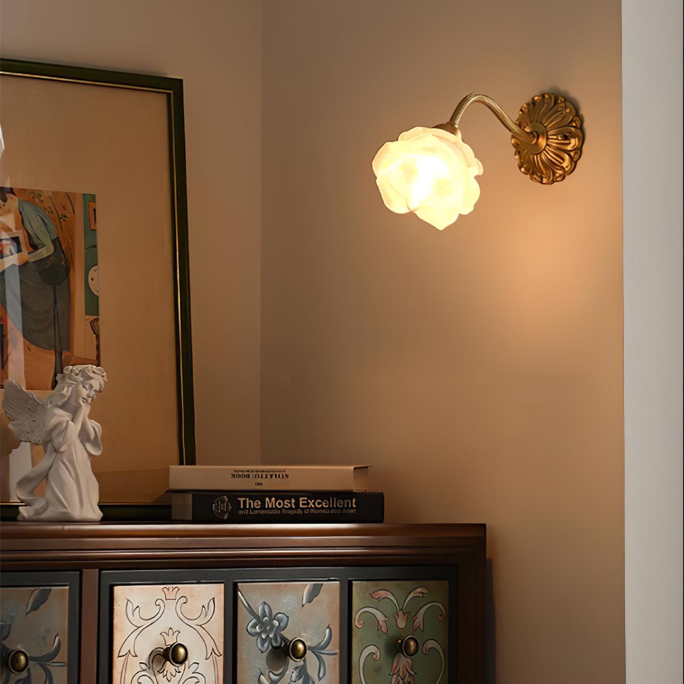 真鍮ローズウォールライト