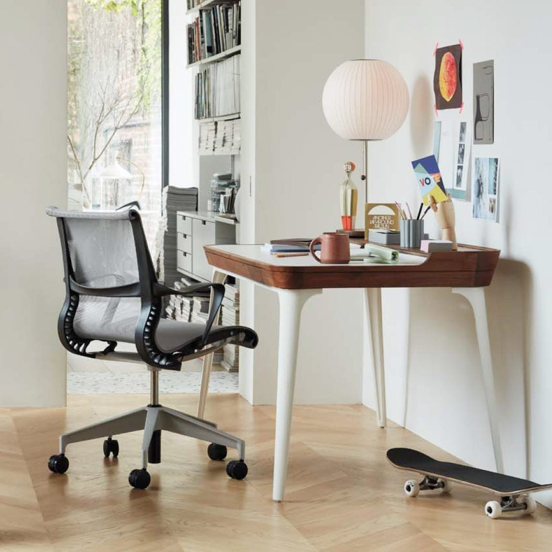 ネルソン テーブルランプ