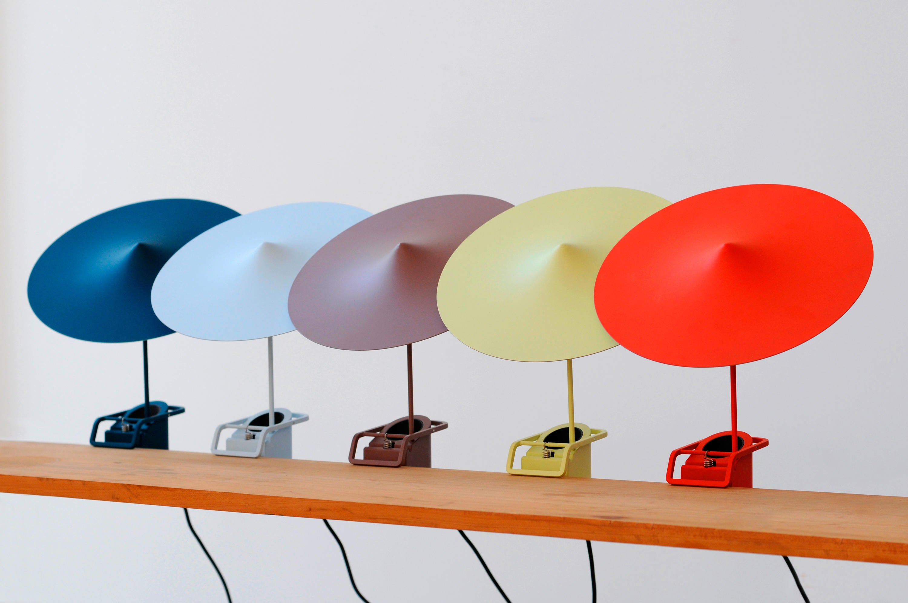 イル テーブルランプ