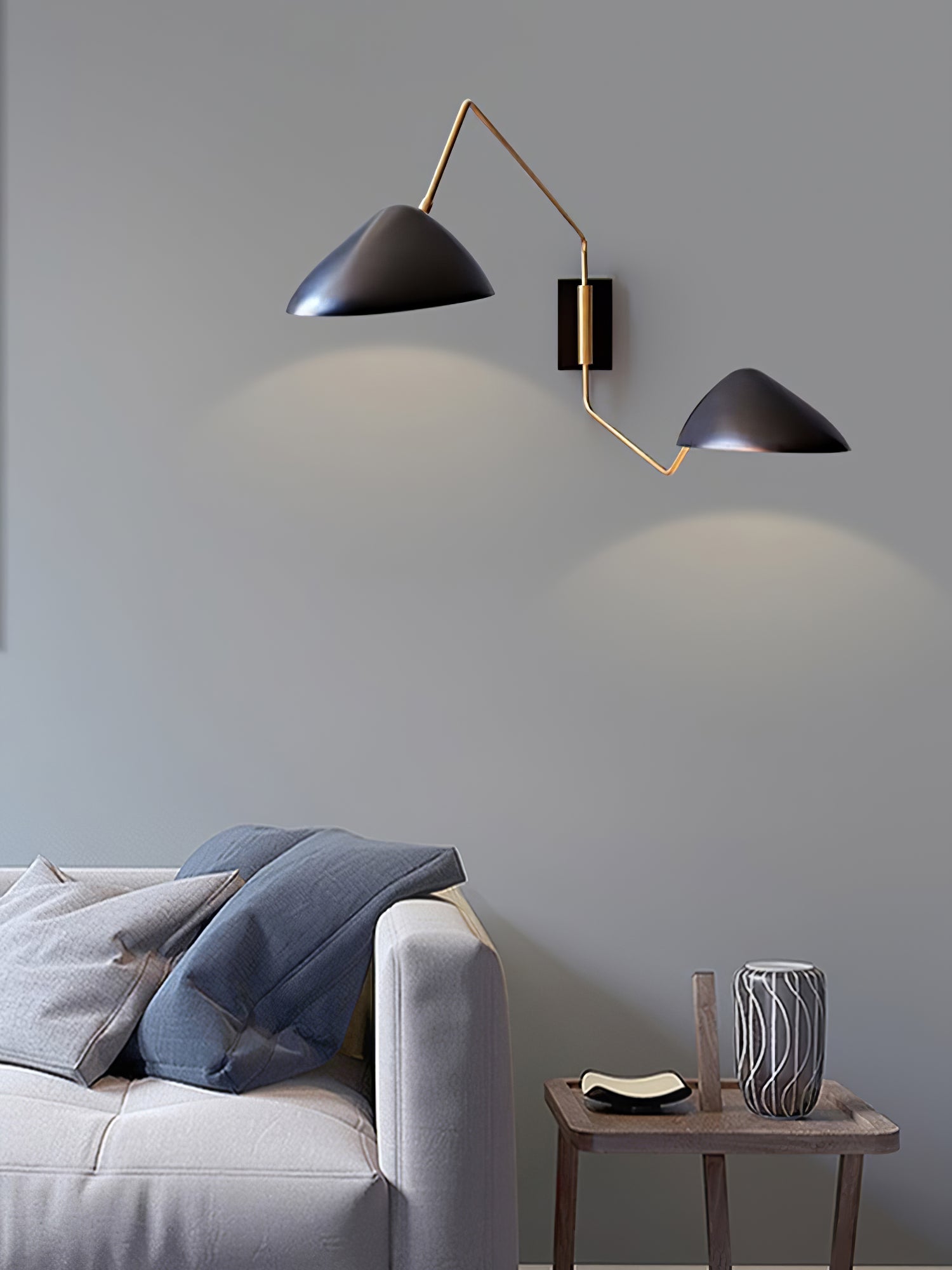 スイングアーム燭台