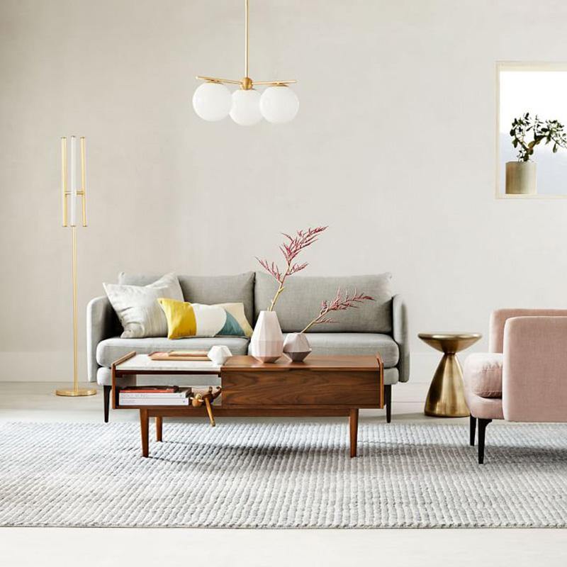 球体とステムのシャンデリア