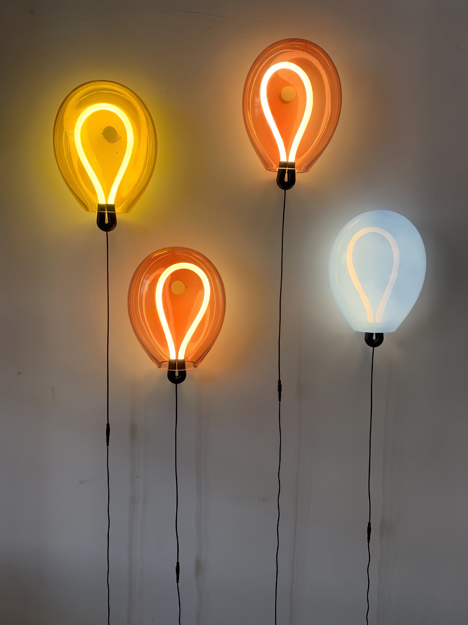 ブラ ウォール ライト