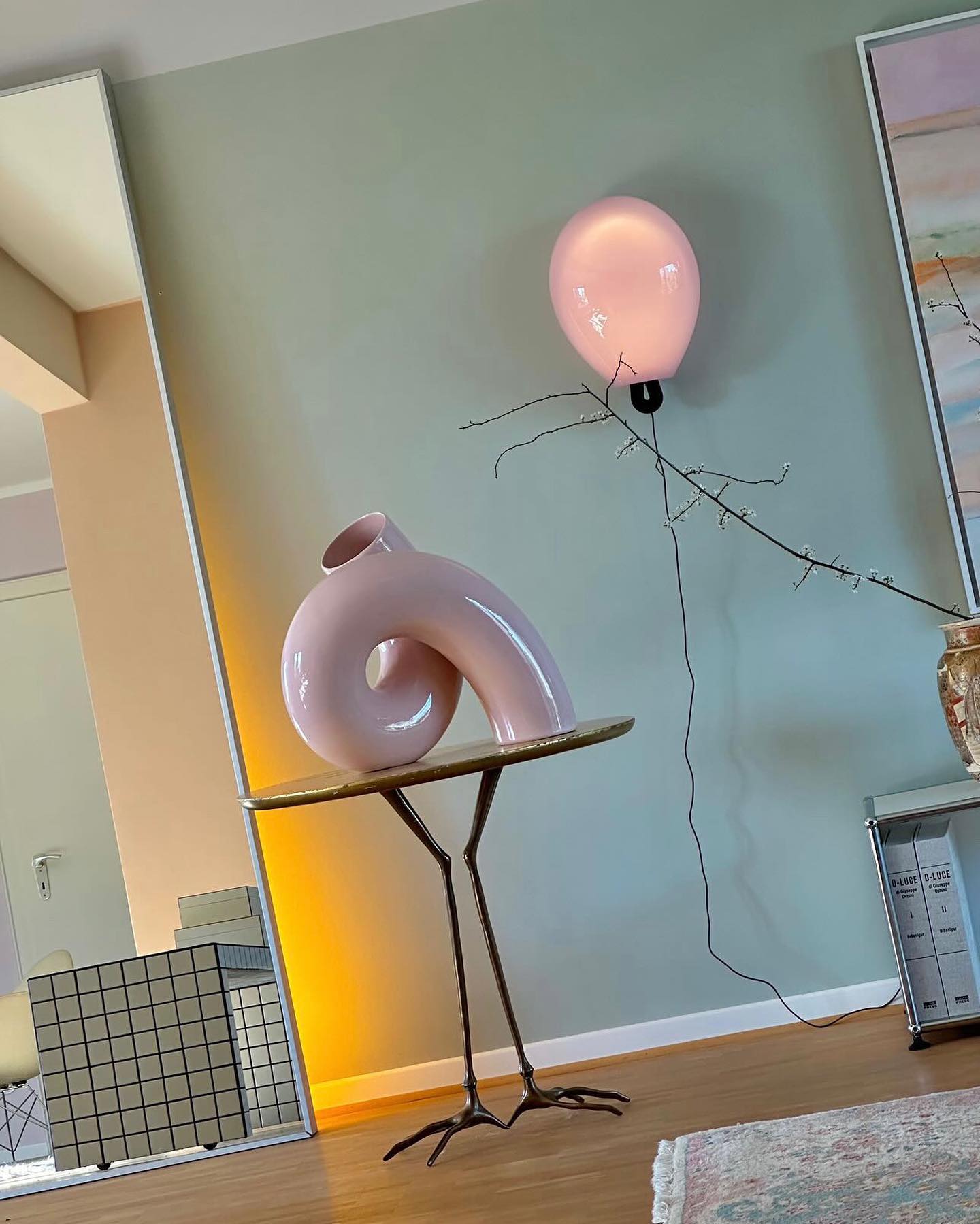 ブラ ウォール ライト