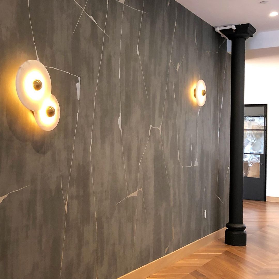 アラバスタープレーンズウォールランプ