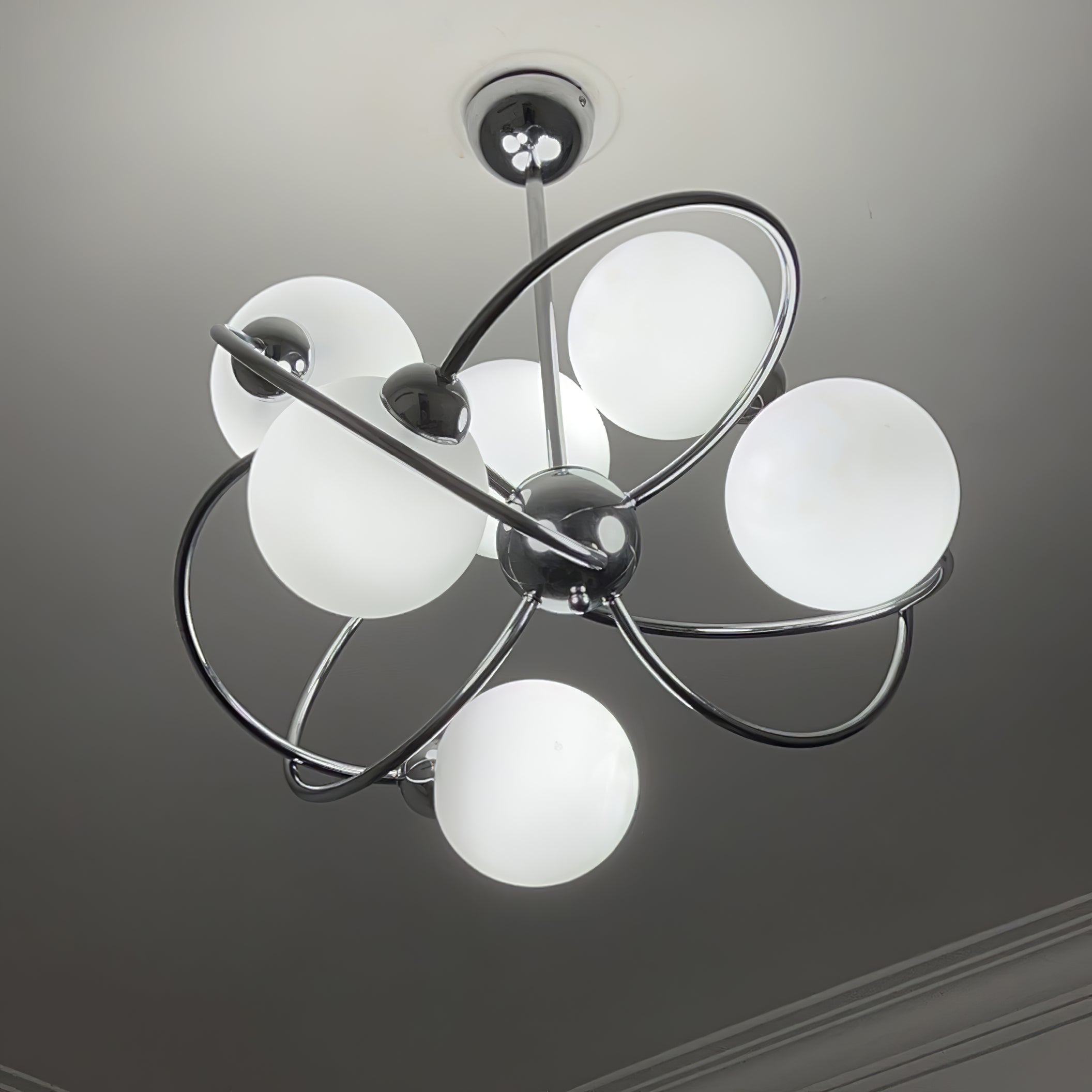 Maru Chandelier