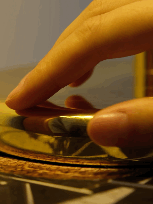 真鍮シェルテーブルランプ