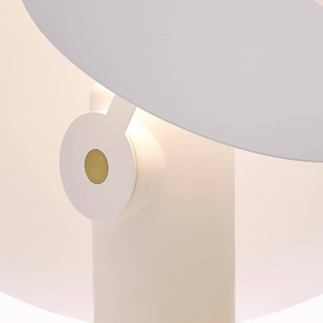 ポーラーデスクランプ