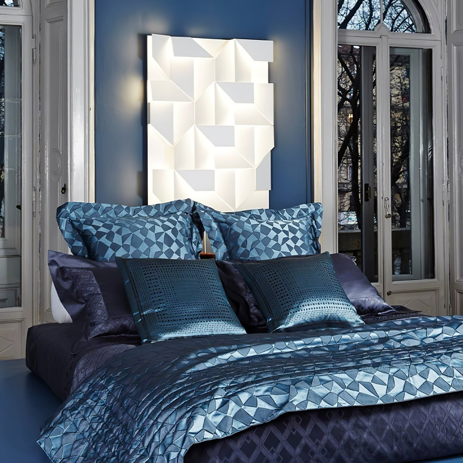 Shadows 充電式グランド燭台