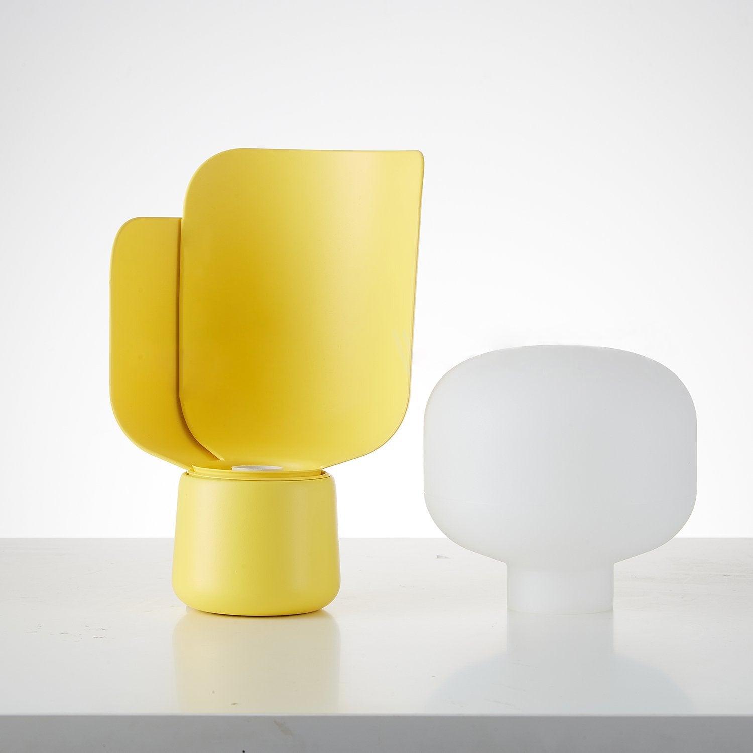 Blom Table Lamp
