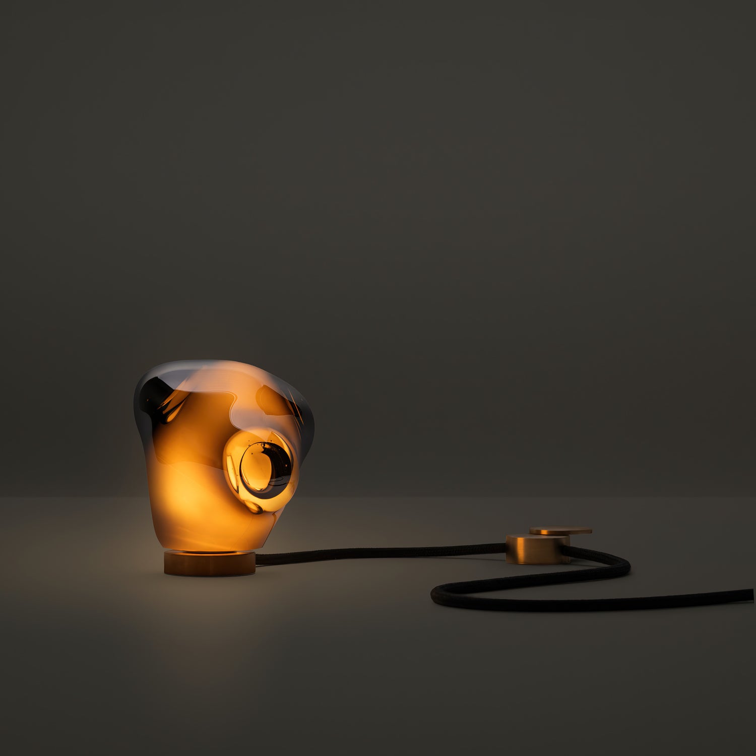 ラリック テーブルランプ