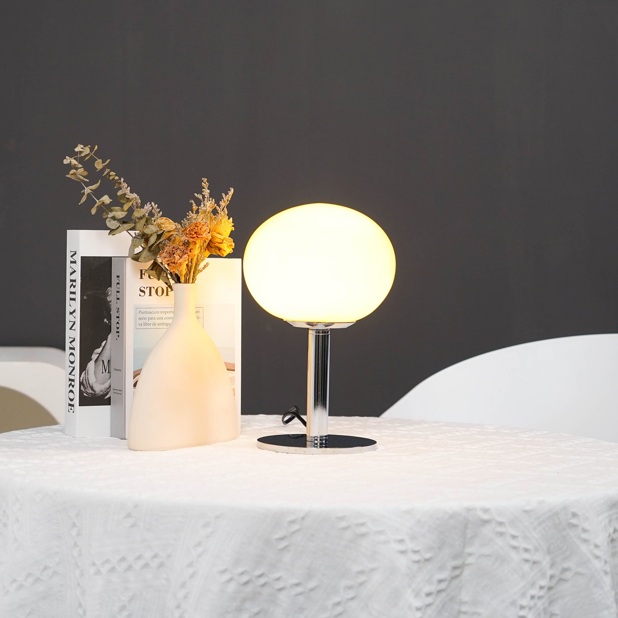 Am1n Table Lamp