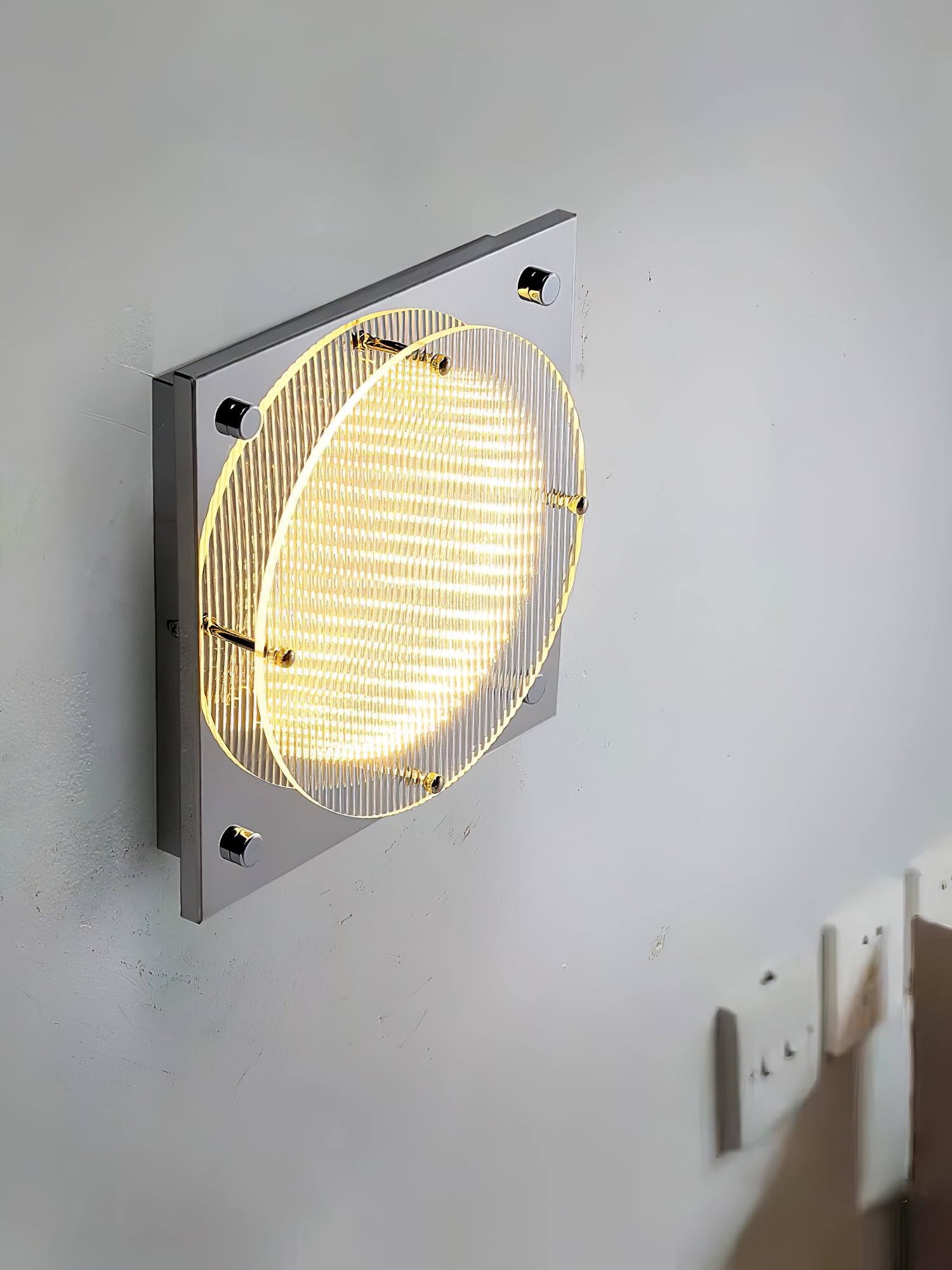 プリズムシールド壁取り付け用燭台