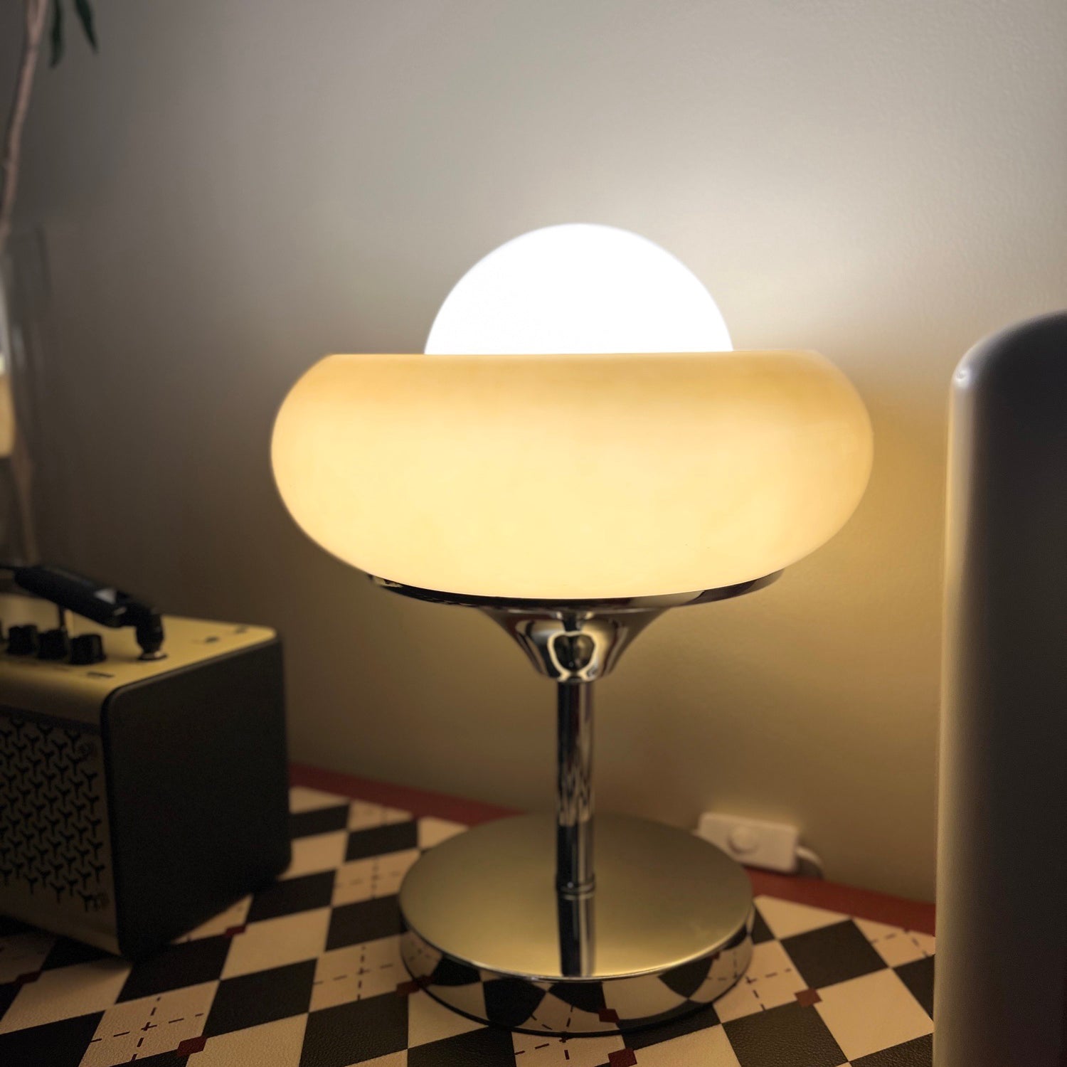 ハーヴェイ テーブルランプ