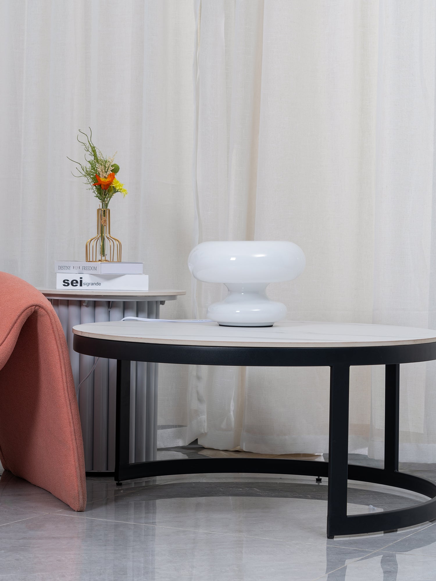 ドーナツテーブルランプ