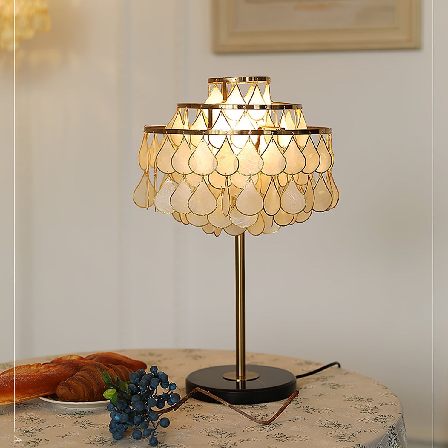 Abbington Shell Table lamp
