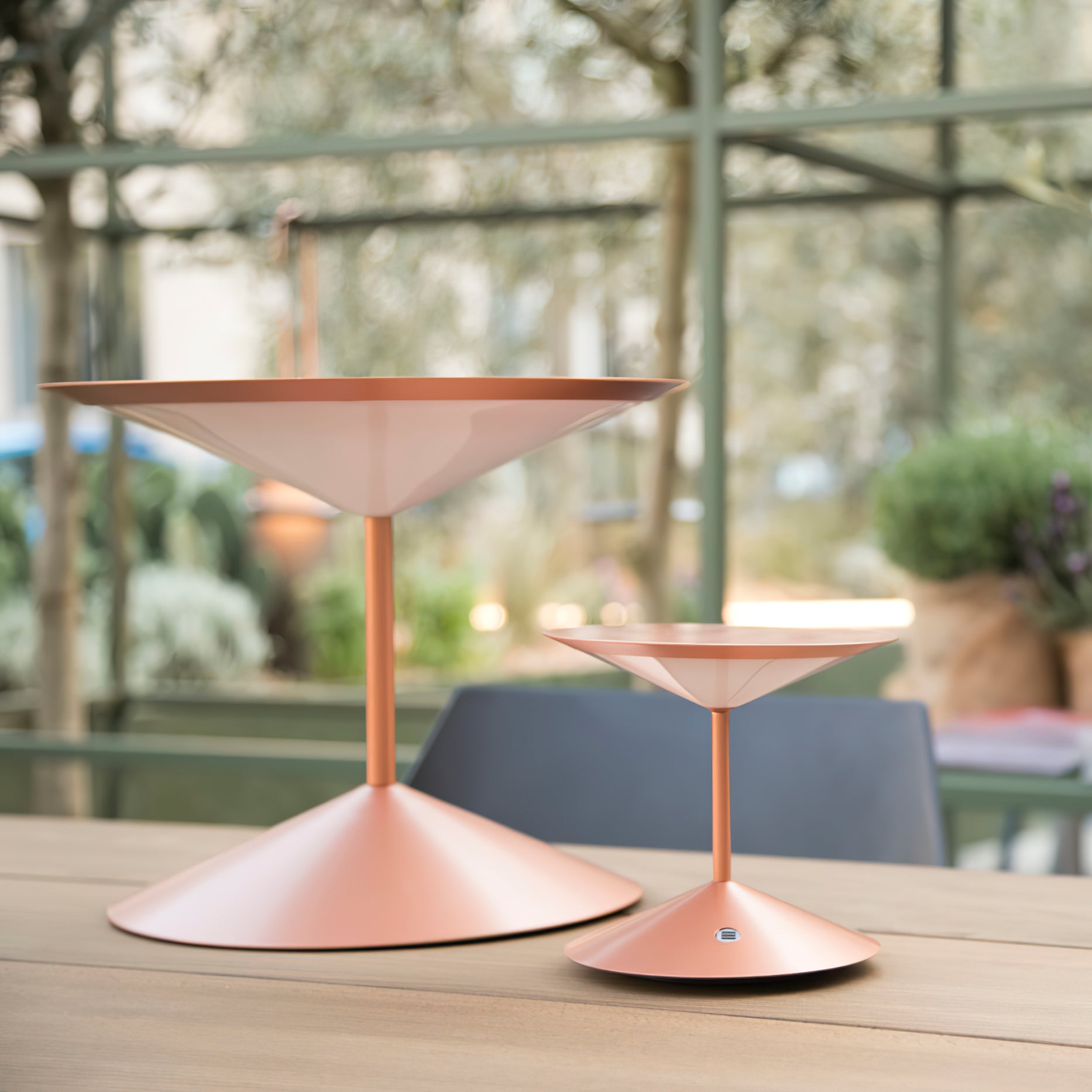 ナルシソ テーブルランプ バッテリー内蔵