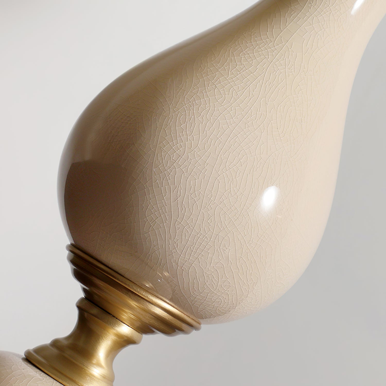 カルロ テーブルランプ