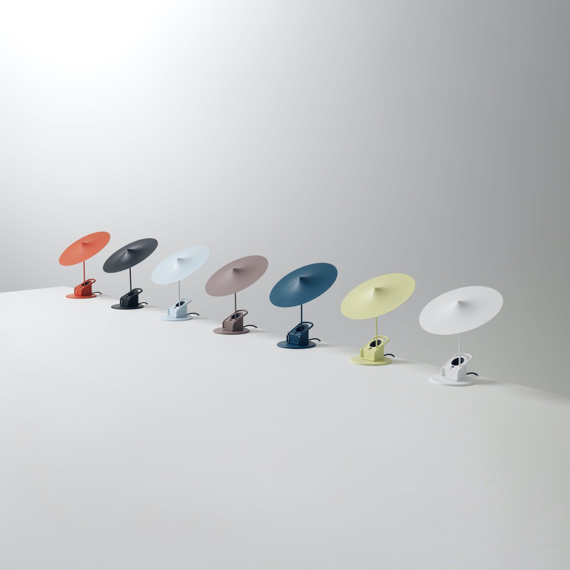 イルテーブルランプ