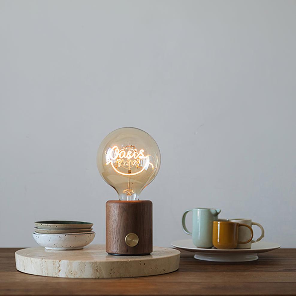 Kuitt Smiley バッテリー内蔵テーブルランプ