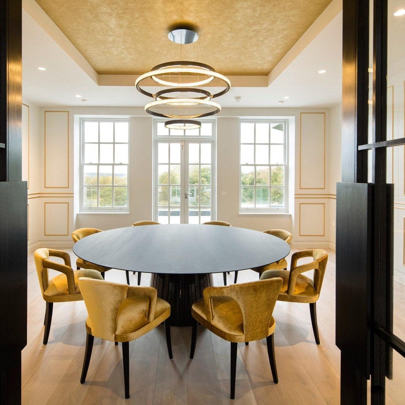 リングアート階段シャンデリア