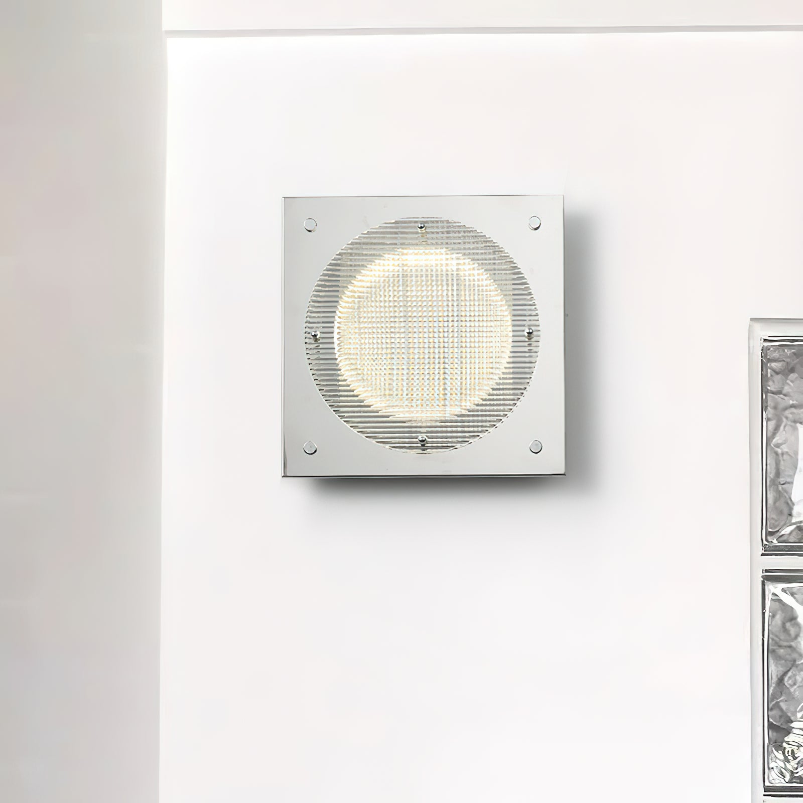 プリズムシールド壁取り付け用燭台