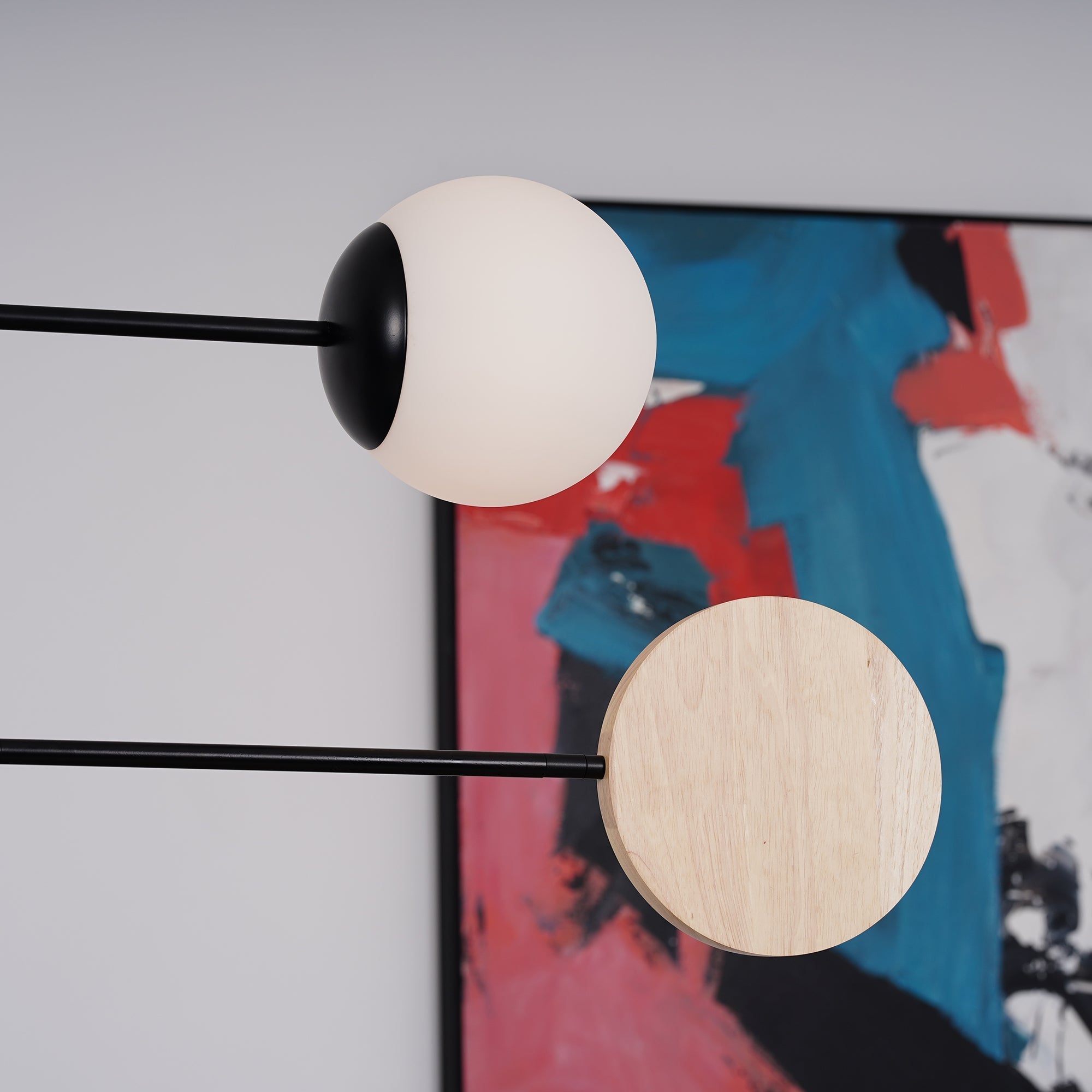 モダンなダイニングリビングルームのシャンデリア