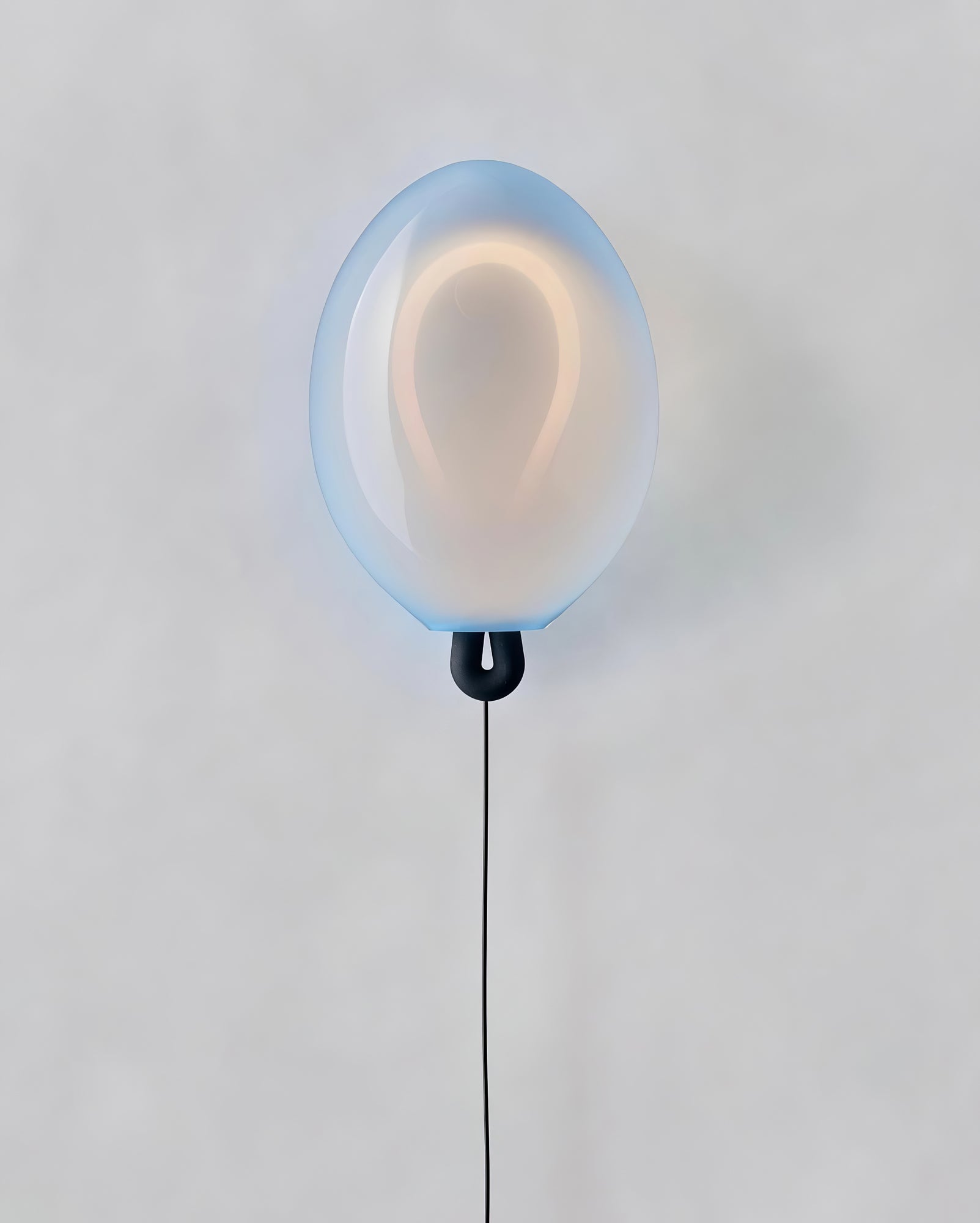 ブラ ウォール ライト