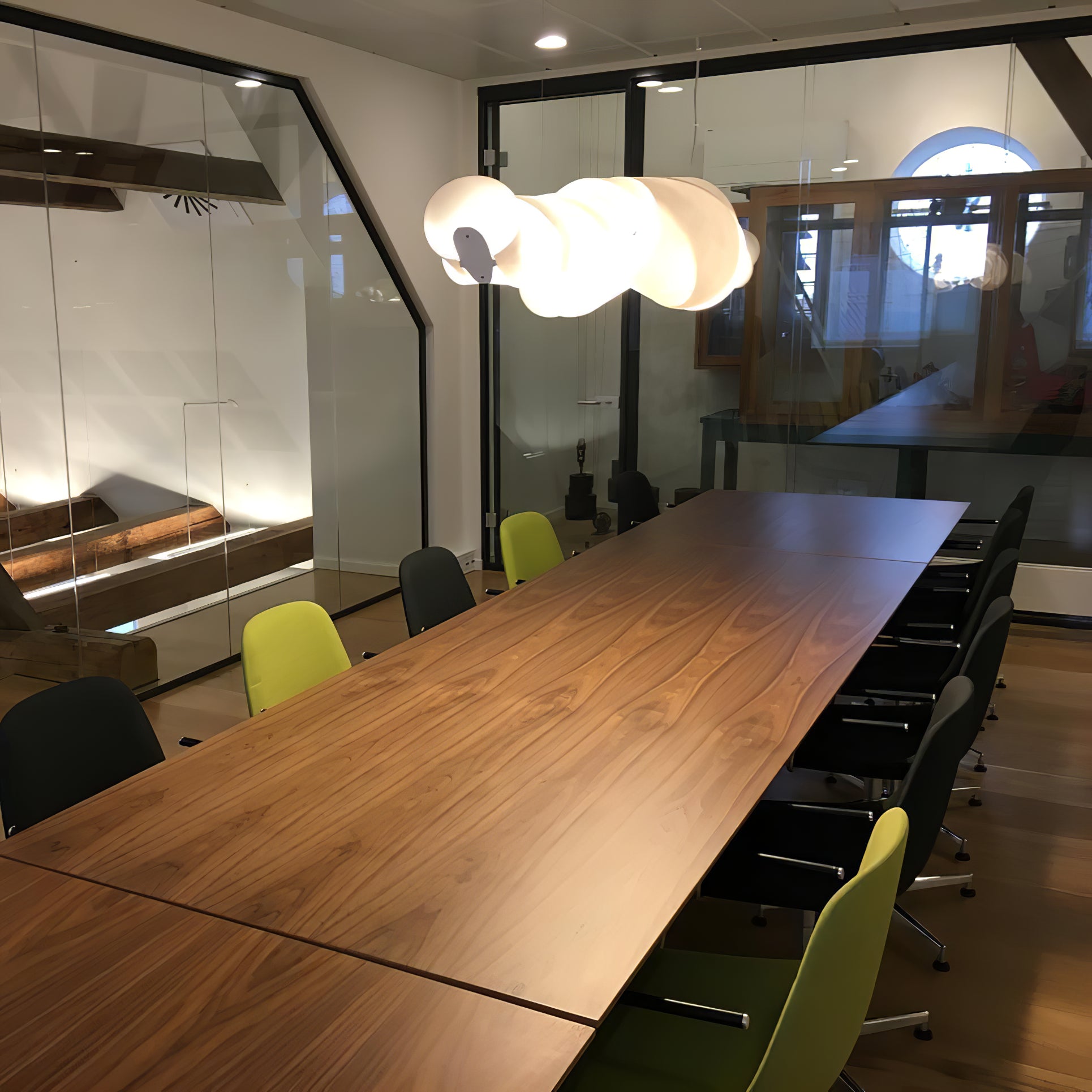 キャタピラーシャンデリア