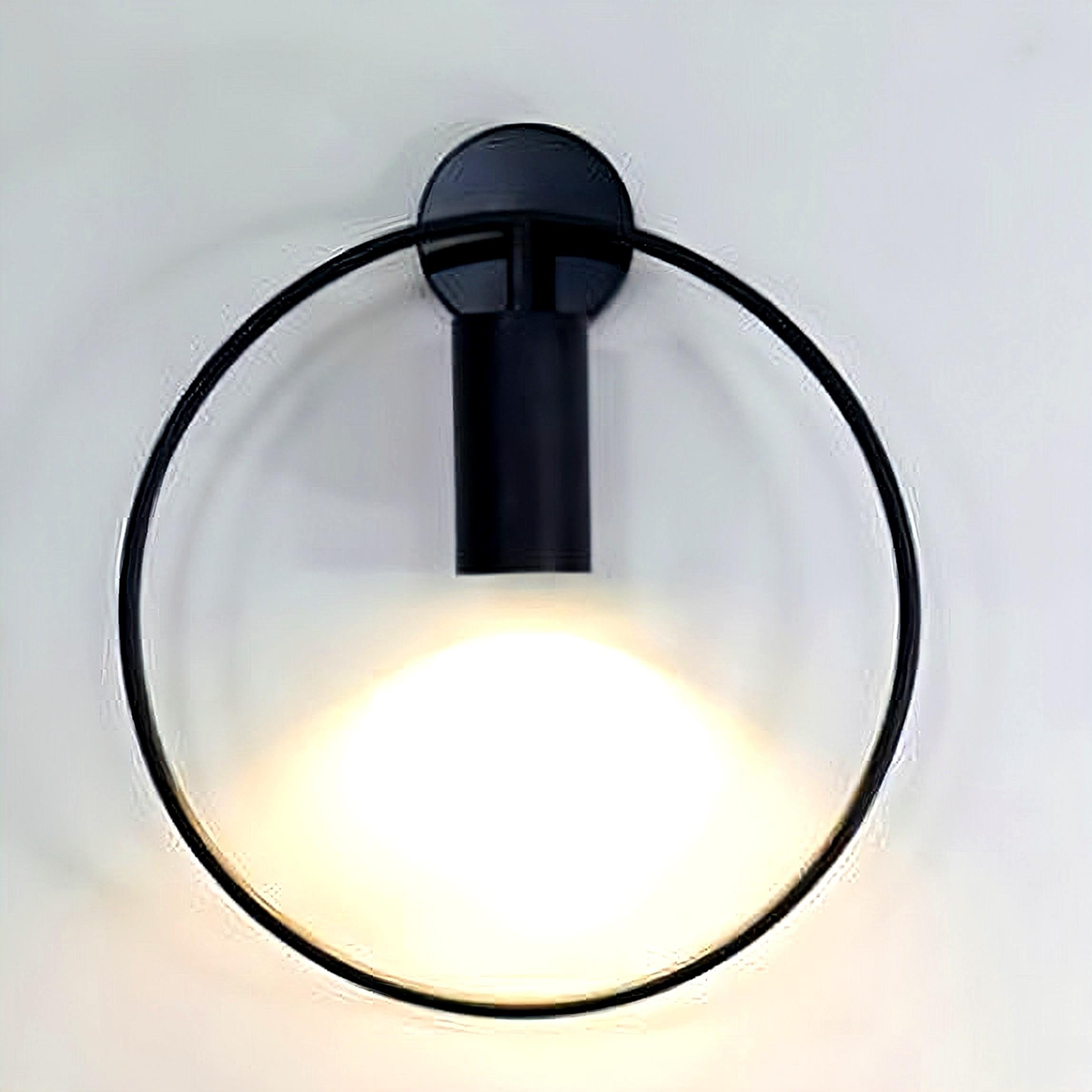 ミニマリストラインウォールランプ