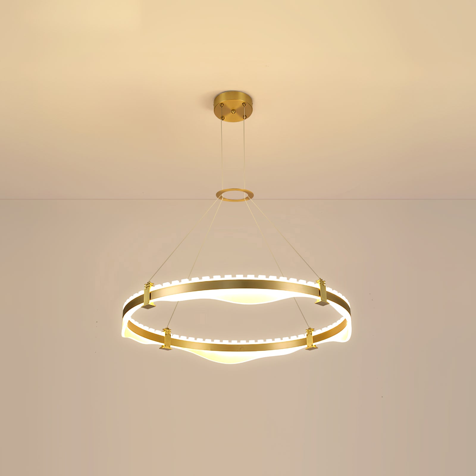 Ring Metallic Chandelier