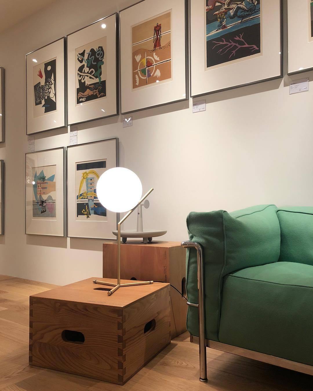 IC Lights Table Lamp