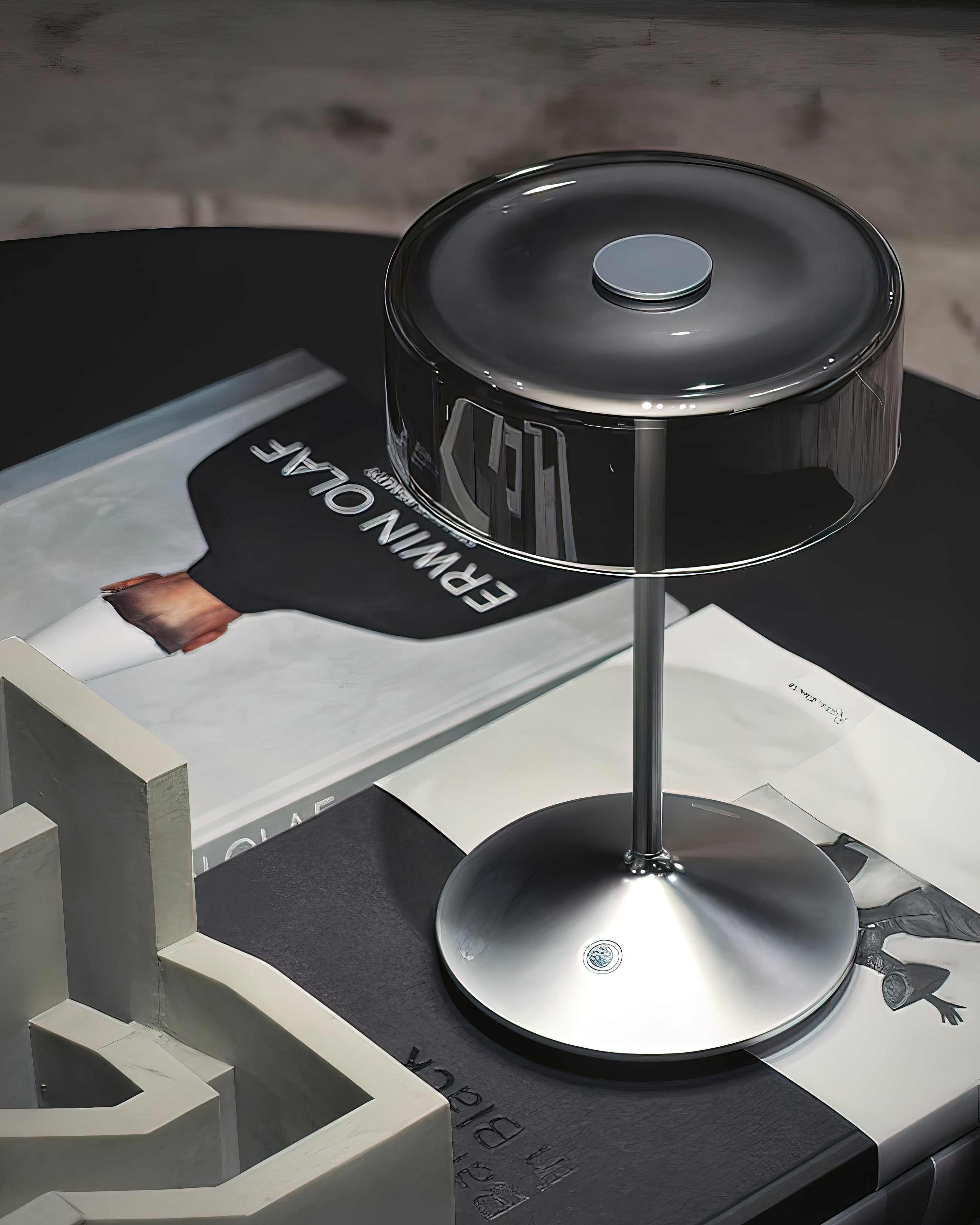 Gerald Table Lamp (built-in battery)
