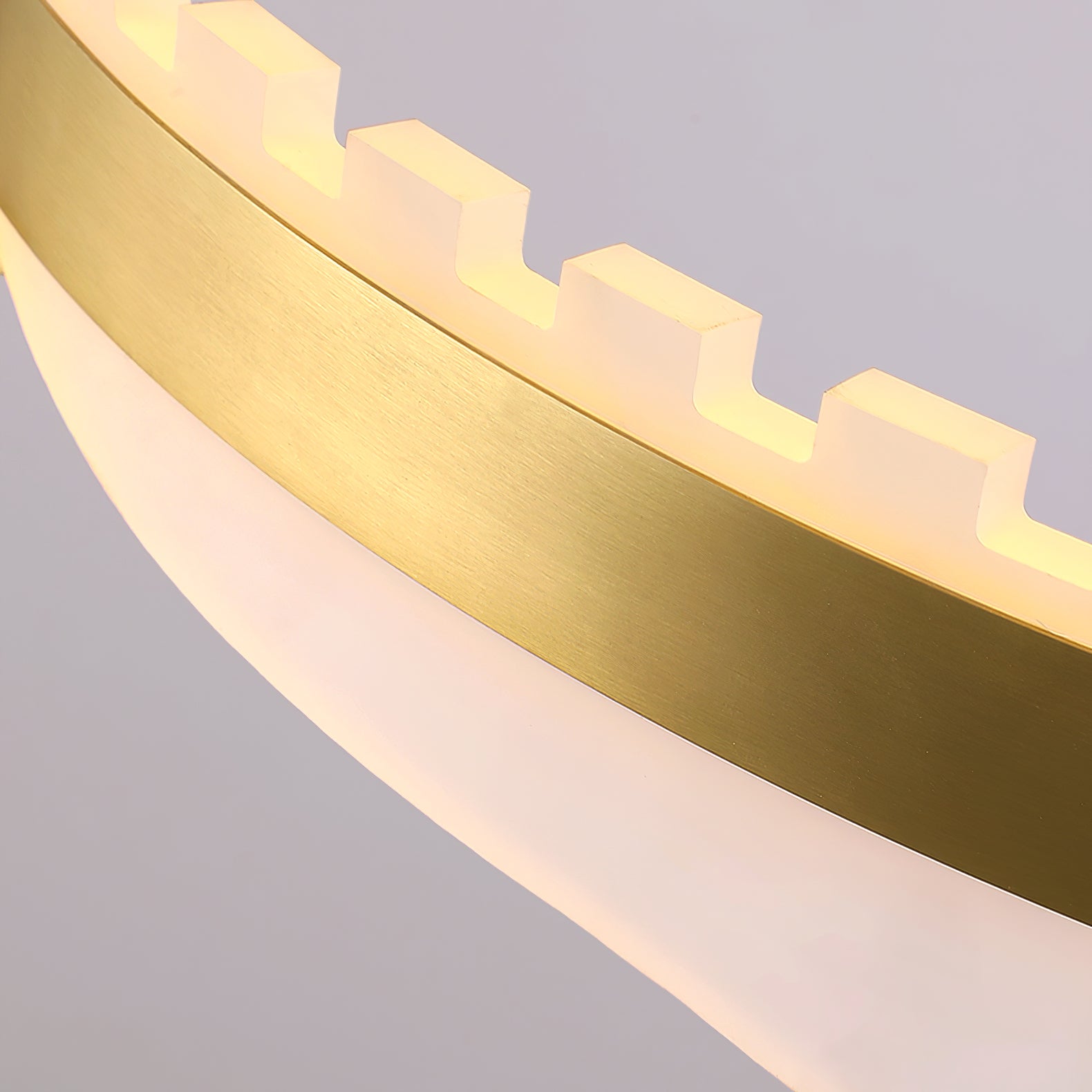 Ring Metallic Chandelier