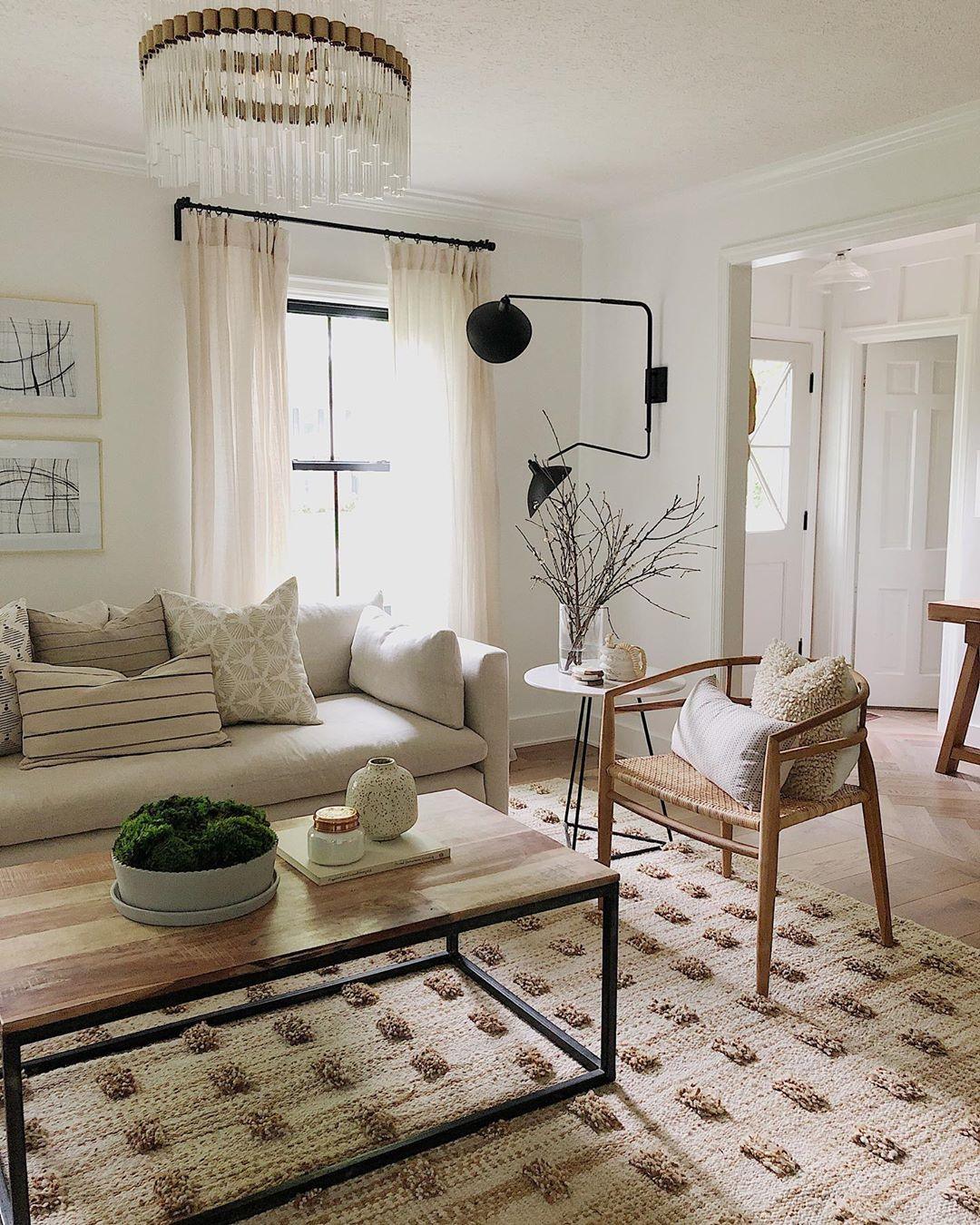 セルジュ・ムーユ ウォールランプ