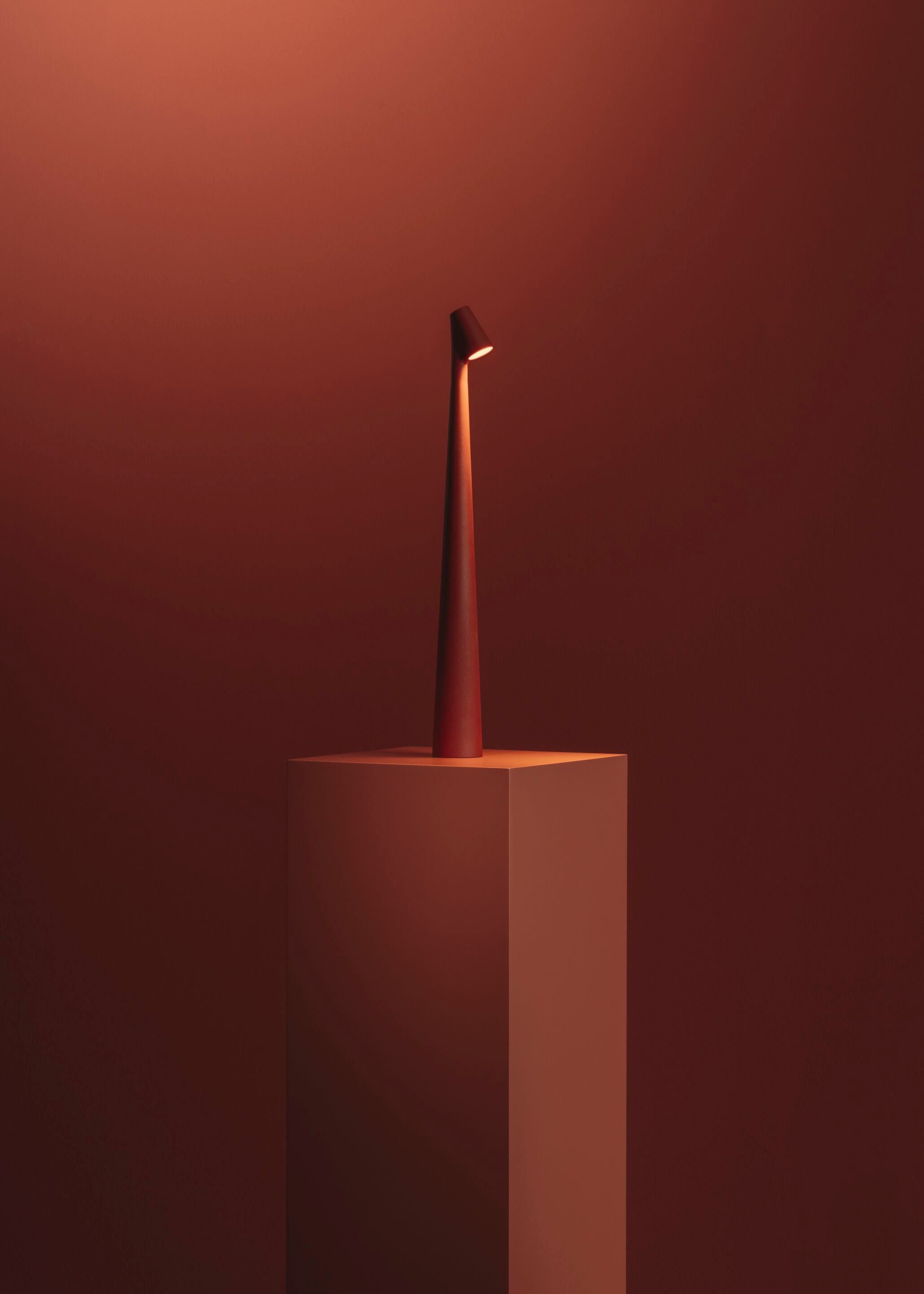 アフリカ ポータブル テーブル ランプ