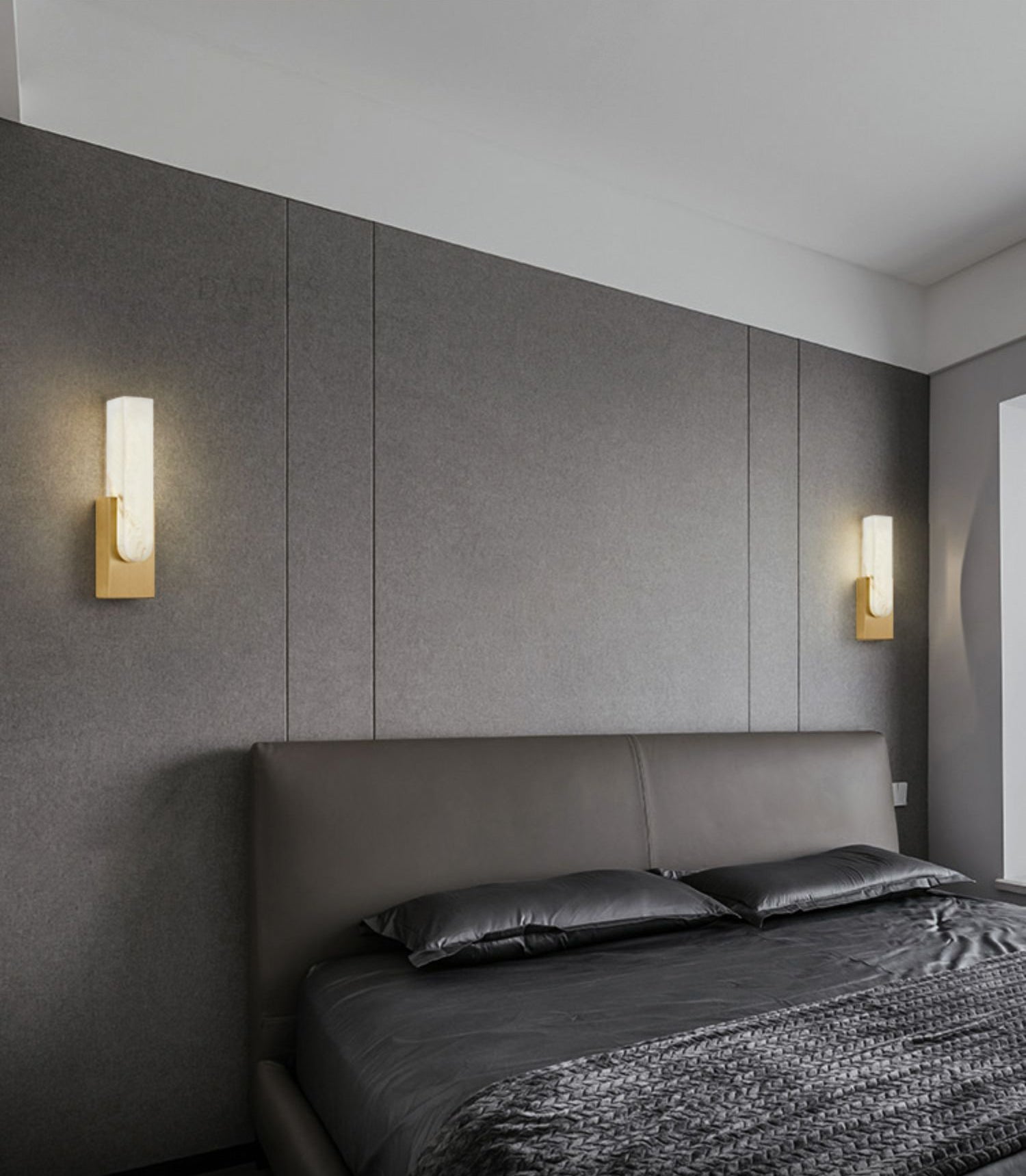 アガサ アラバスター ウォールランプ