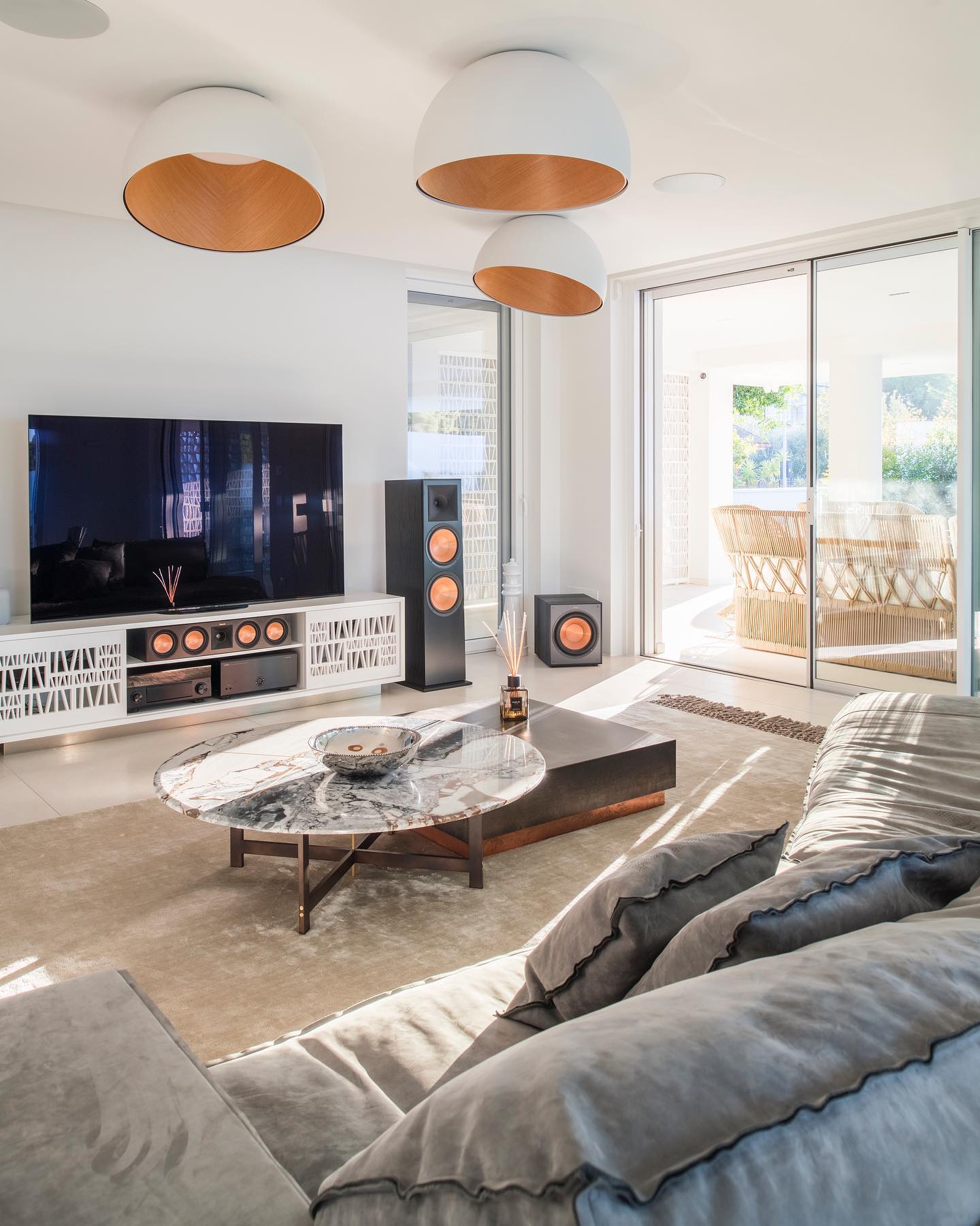 デュオシーリングランプ