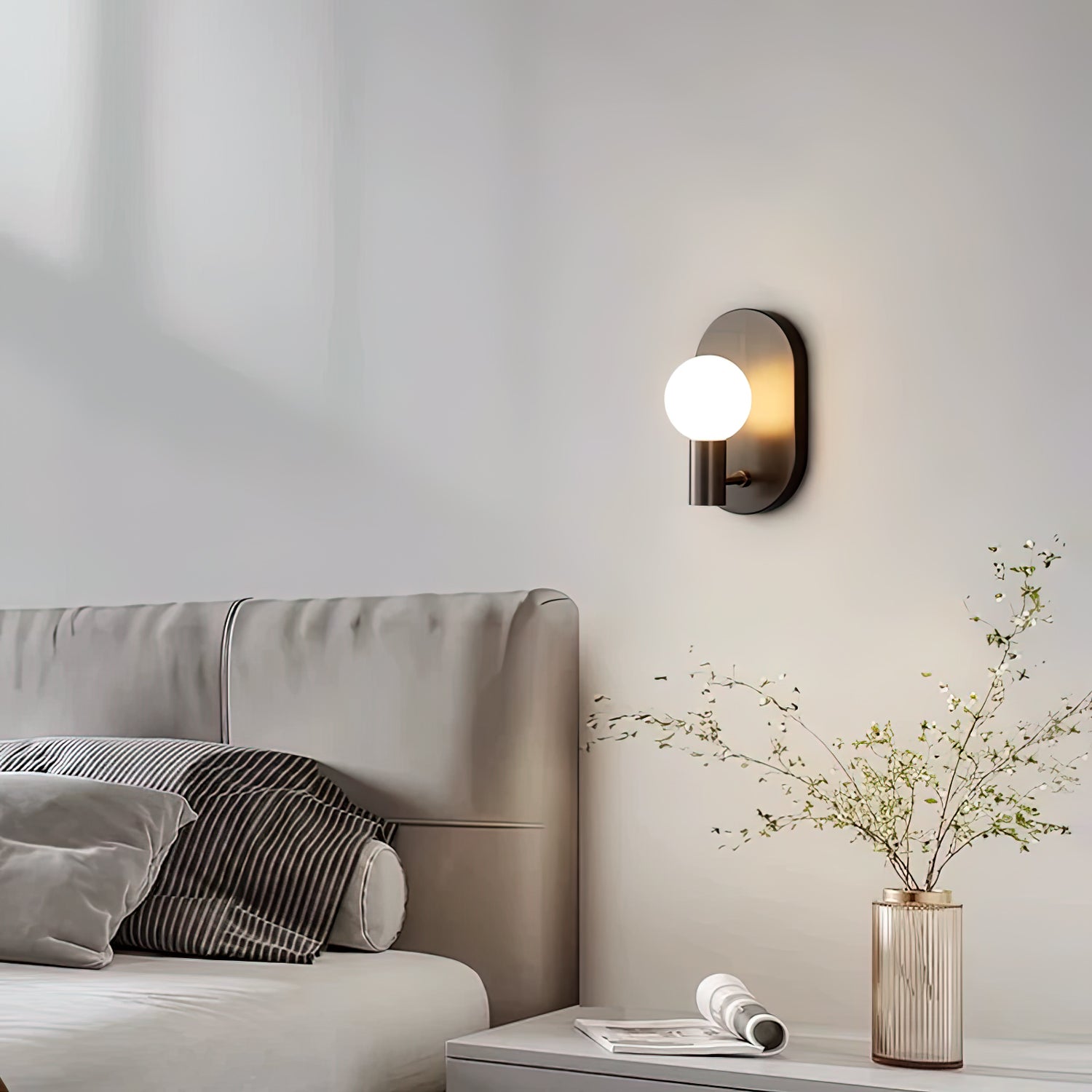 Safavieh Wall Light