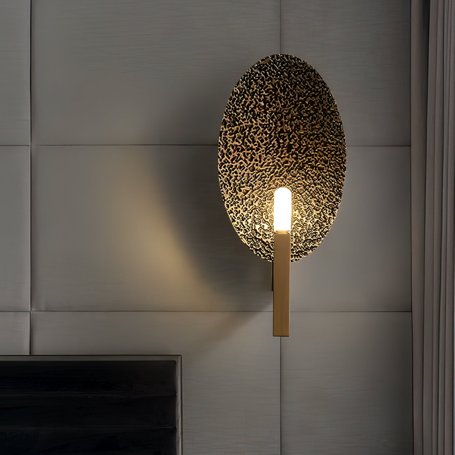 Aprile Wall Light