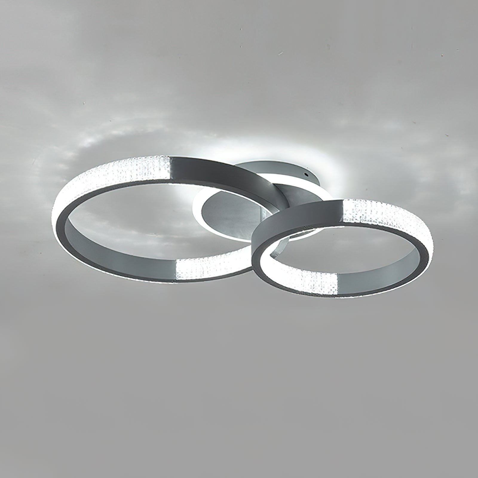 モダンなダブルリング天井ランプ