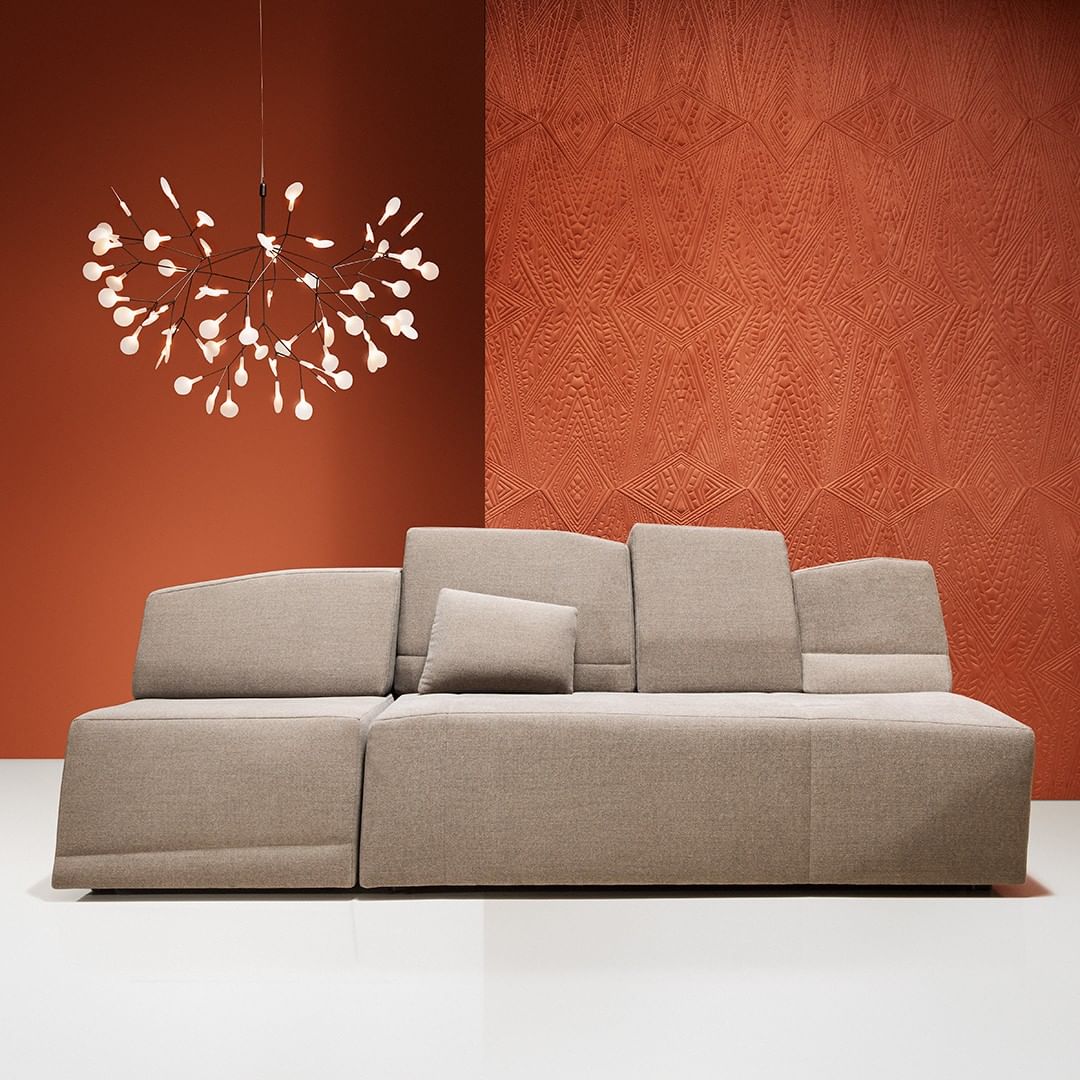 ヘラクレウム ブラック シャンデリア